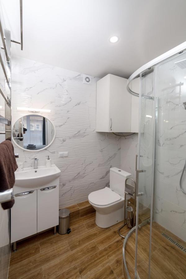 Pure Apartments Львов Экстерьер фото
